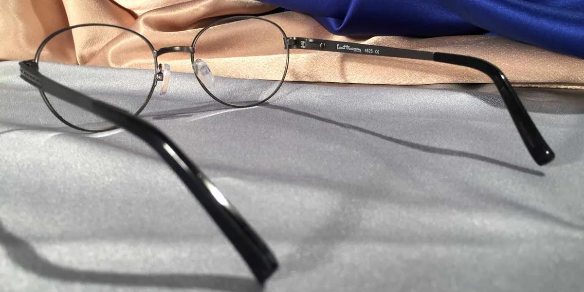 Ernest Hemingway Signature Frames: Tolls