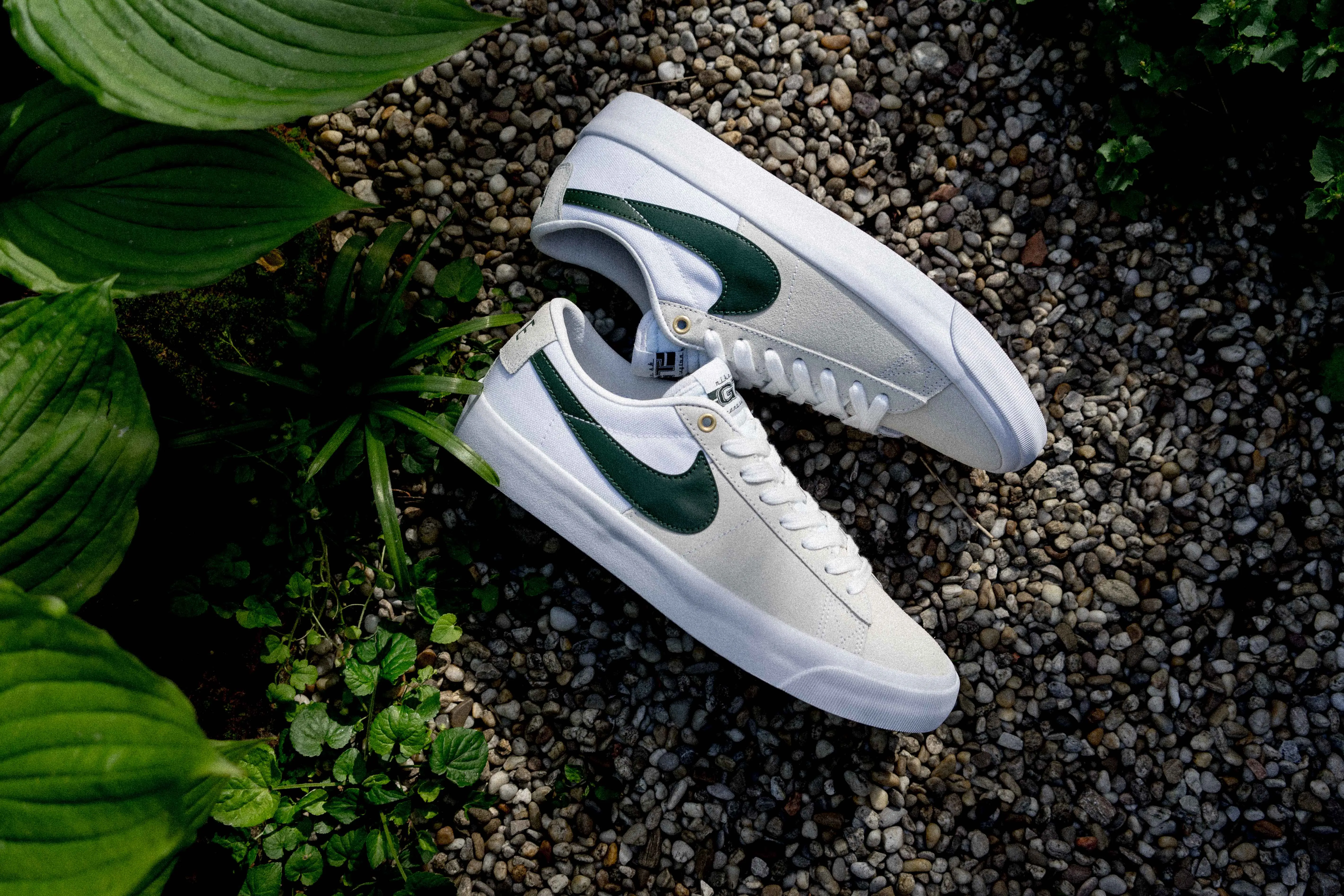 Nike SB Zoom Blazer Low Pro GT Herren Skate Schuhe