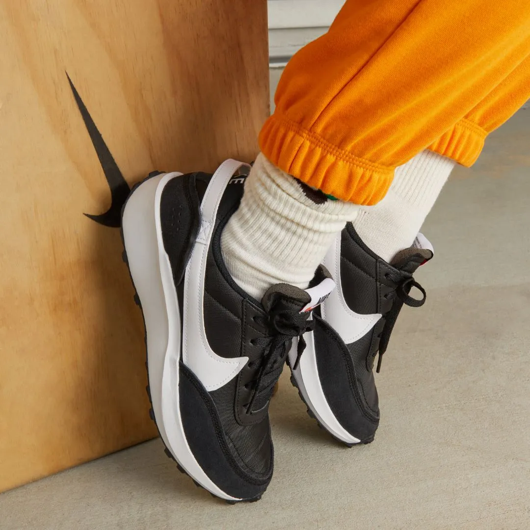 Waffle Debut Lifestyle Shoes