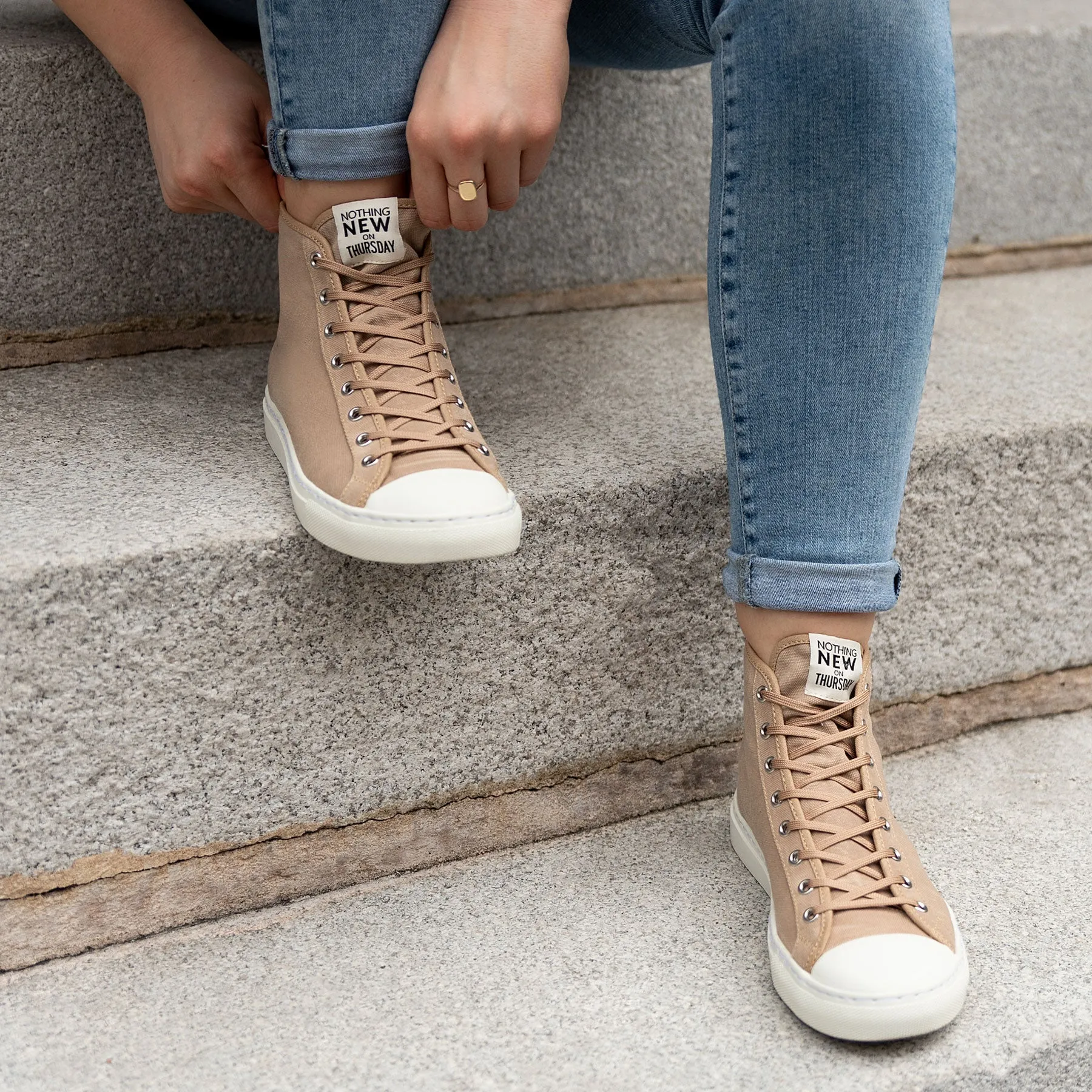 Women's Classic High Top | Field Tan x Off-White
